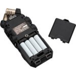 Zoom H6essential 6-Track 32-Bit Float Portable Audio Recorder - Image 8